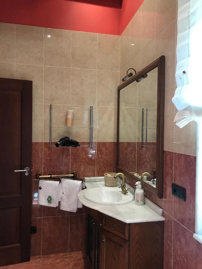 Hotel Batan Vilalba Buitenkant foto