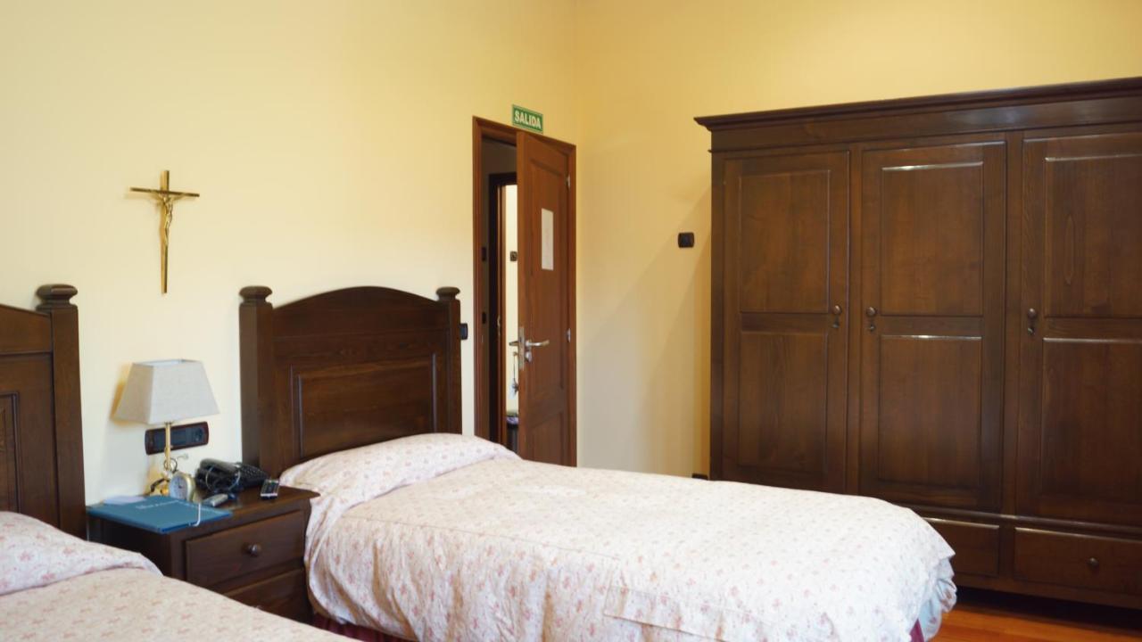 Hotel Batan Vilalba Buitenkant foto